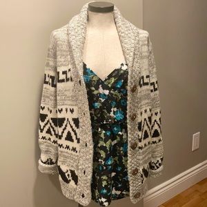 Grey and white button up cardigan. Harlow from Boathouse. Size small.